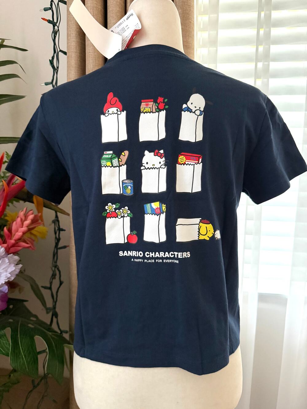 Uniqlo Sanrio Supermarket My Melody Hello Kitty Pochacco T-shirt in Navy